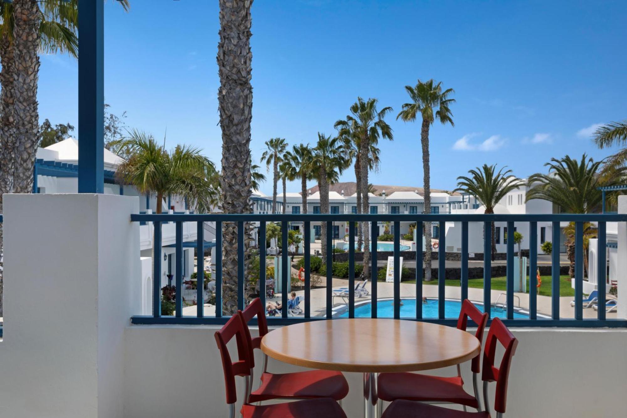 Apartment Pool View